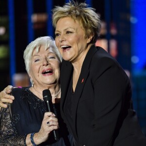 Exclusif - Line Renaud et Muriel Robin - Enregistrement de l'émission "Les 40 ans de Starmania" les stars chantent pour le Sidaction au Palais des Congrès à Paris, le 29 mars 2019. © Pierre Perusseau/Bestimage