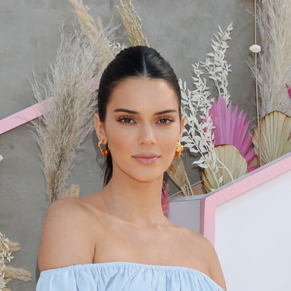 Kendall Jenner à la soirée Revolve au 2ème jour du Festival de Coachella 2019 à La Quinta, le 14 avril 2019.