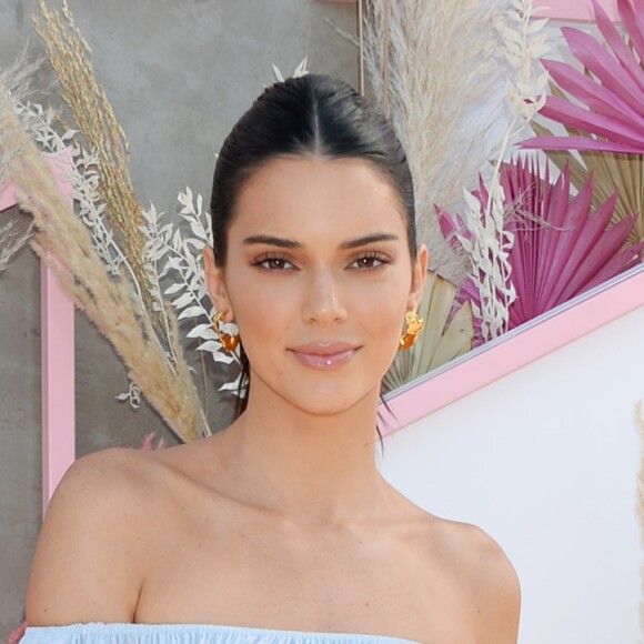 Kendall Jenner à la soirée Revolve au 2ème jour du Festival de Coachella 2019 à La Quinta, le 14 avril 2019.