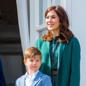 La reine Margrethe II de Danemark célébrait le 16 avril 2019 son 79e anniversaire au palais Marselisborg à Aarhus en compagnie du prince Frederik, de la princesse Mary et de leurs enfants le prince Christian, la princesse Isabella, le prince Vincent et la princesse Josephine, et en présence de plusieurs centaines de leurs compatriotes.