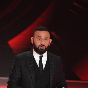 Exclusif - Le "grand débat national" s'est invité sur le plateau de l'émission Balance ton post! , présenté par l'animateur Cyril Hanouna sur C8 vendredi soir 25 janvier 2019 . © Sebastien Valiela / Bestimage