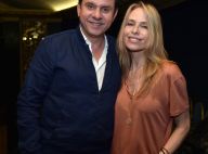 Tonya Kinzinger non loin d'un Philippe Risoli barbu pour une soirée théâtre