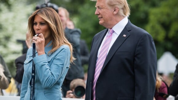 Melania Trump chic et souriante pour Pâques à la Maison Blanche