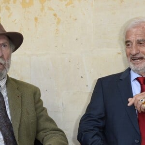 Jean-Pierre Marielle et Jean-Paul Belmondo - Soirée du cinquième anniversaire du musée Paul Belmondo à Boulogne-Billancourt le 13 avril 2015.