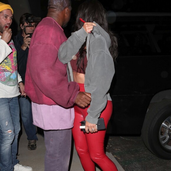 Kim Kardashian et son mari Kanye West - Les célébrités arrivent à la soirée d'anniversaire de Travis Scott aux Cinepolis Luxury Cinemas à Thousand Oaks. Le 25 avril 2019.