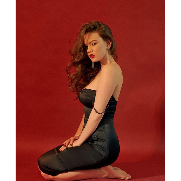 Polina Glen, la nouvelle petite amie russe de Johnny Depp.