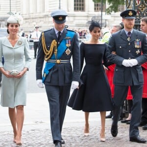 Kate Catherine Middleton, duchesse de Cambridge, le prince William, duc de Cambridge, Meghan Markle, duchesse de Sussex (habillée en Dior Haute Couture par Maria Grazia Chiuri) et le prince Harry, duc de Sussex - Arrivées de la famille royale d'Angleterre à l'abbaye de Westminster pour le centenaire de la RAF à Londres. Le 10 juillet 2018