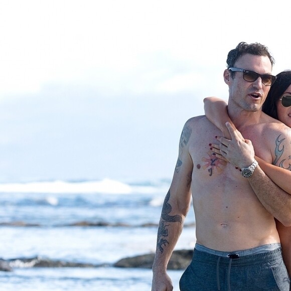 Exclusif - Megan Fox et Brian Austin Green en vacances sur l'île de Kailua-Kona à Hawaï le 28 mars 2018.