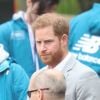 Le prince Harry, duc de Sussex, a fait une apparition surprise au marathon de Londres pour remettre des médailles le 28 avril 2019, alors que l'accouchement de sa femme la duchesse Meghan était imminent.