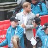 Le prince Harry, duc de Sussex, a fait une apparition surprise au marathon de Londres pour remettre des médailles le 28 avril 2019, alors que l'accouchement de sa femme la duchesse Meghan était imminent.