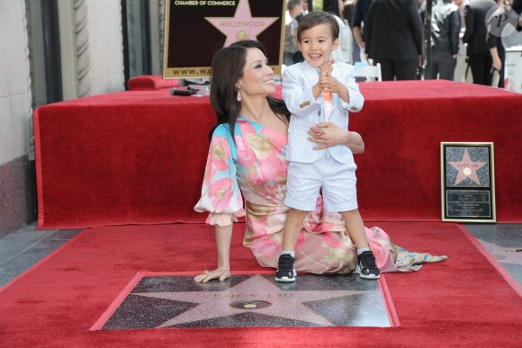 Lucy Liu et son fils Rockwell Lloyd - Lucy Liu reçoit son étoile sur le Walk Of Fame dans le quartier de Hollywood à Los Angeles. Révélée par son rôle dans la série Ally McBeal, elle est également célèbre pour son interprétation du Dr Joan Watson dans la série policière Elementary. Le 1er mai 2019