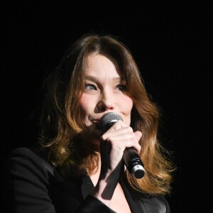 Carla Bruni-Sarkozy - 14ème Gala de la Fondation pour la recherche sur Alzheimer à l' Olympia à Paris le 18 mars 2019. © Coadic Guirec/Bestimage