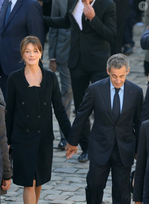 Carla Bruni Sarkozy et Nicolas Sarkozy - Arrivées à l'hommage national à Charles Aznavour à l'Hôtel des Invalides à Paris. Le 5 octobre 2018 © Jacovides-Moreau / Bestimage