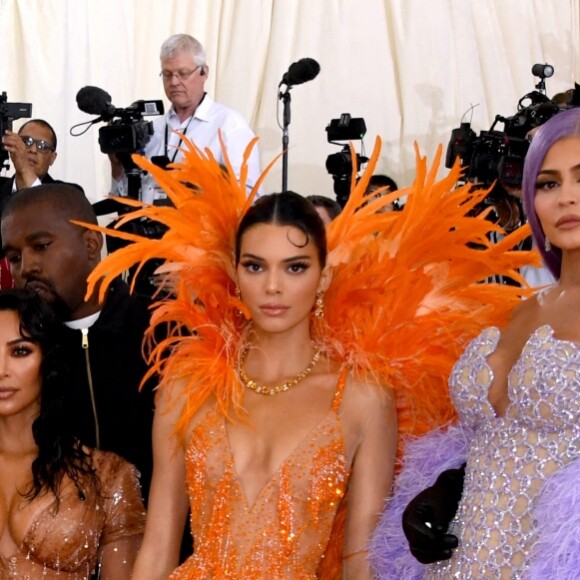 Corey Gamble, Kris Jenner, Kim Kardashian, Kanye West, Kendall Jenner, Kylie Jenner et Travis Scott - Arrivées des people à la 71ème édition du MET Gala (Met Ball, Costume Institute Benefit) sur le thème "Camp: Notes on Fashion" au Metropolitan Museum of Art à New York, le 6 mai 2019.