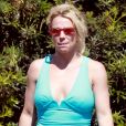 Exclusif - Britney Spears semble avoir un problème de dents. Elle s'est rendue à un rendez-vous chez son dentiste. En chemin, elle n'arrêtait pas de toucher ses dents avec sa langue. Une dent semble d'ailleurs particulièrement plus blanche que les autres et a l'air désaxée. Los Angeles, le 27 septembre 2018.