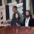 Monica Bellucci et son compagnon Nicolas Lefebvre arrivent au bal masqué Dior à Venise, Italie, le 11 mai 2019.