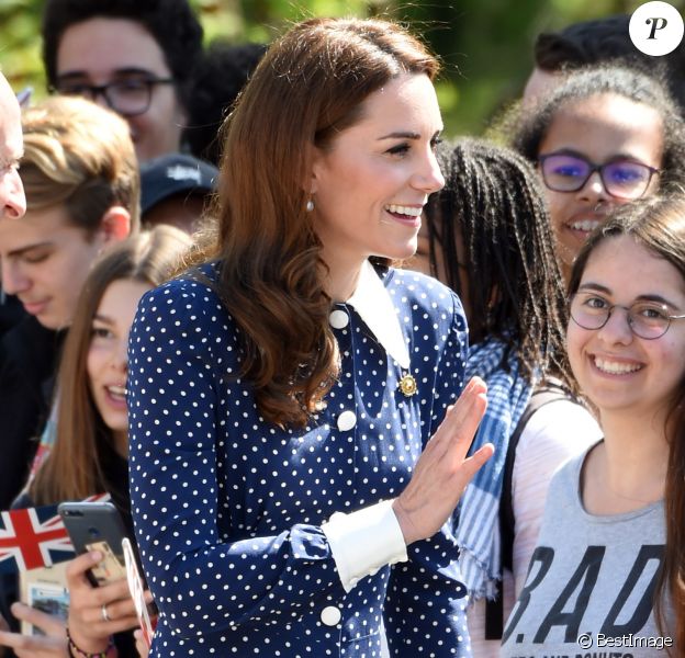 Catherine (Kate) Middleton, duchesse de Cambridge, se rend au Bletchley Park pour assister à l'inauguration d'une exposition dans un bâtiment récemment rénové du Teleprinter Building, à l'occasion de son 75e anniversaire du débarquement. Bletchley, 14 mai 2019.