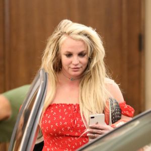 Exclusif -- Britney Spears , qui s'était fait interner en hôpital psychiatrique il y a peu de temps, a passé le week-end de Pâques à l'hôtel The Montage à Beverly Hills avec son compagnon Sam Asghari. Los Angeles le 21 Avril 2019.
