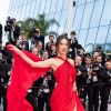 Alessandra Ambrosio - Montée des marches du film "Les Misérables" lors du 72ème Festival International du Film de Cannes. Le 15 mai 2019 © Borde / Bestimage