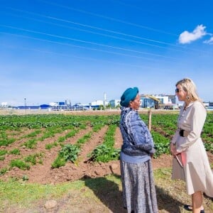 La reine Maxima des Pays-Bas en mission en Ethiopie pour la finance inclusive pour le développement, rencontrant le 14 mai 2019 des agriculteurs dans la région de Debre Berhan.