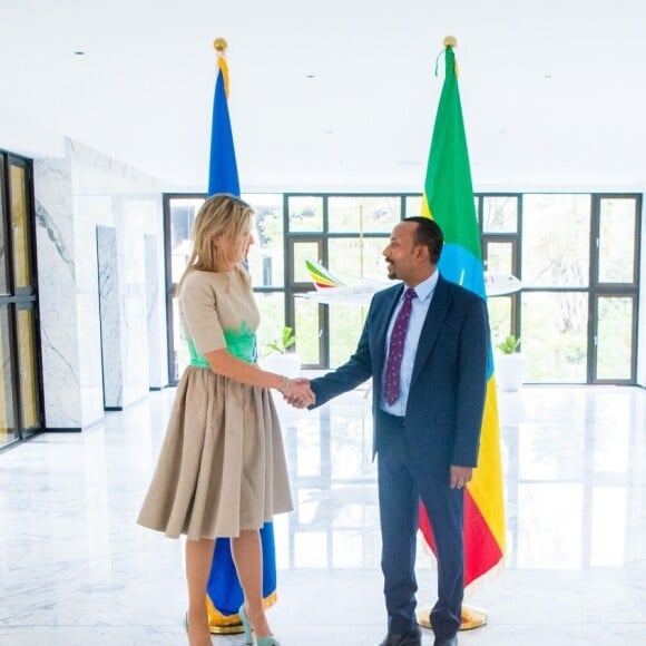 La reine Maxima des Pays-Bas s'est entretenue avec le Premier ministre d'Éthiopie Abiy Ahmed à Addis-Abeba en Éthiopie, le 15 mai 2019