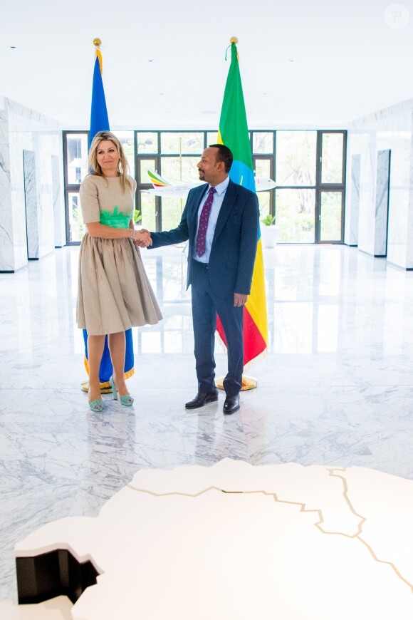 La reine Maxima des Pays-Bas s'est entretenue avec le Premier ministre d'Éthiopie Abiy Ahmed à Addis-Abeba en Éthiopie, le 15 mai 2019