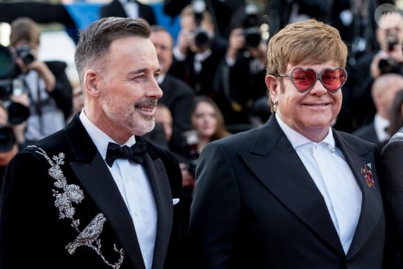 David Furnish et son mari Elton John (Lunettes Gucci) - Montée des marches du film "Rocketman" lors du 72ème Festival International du Film de Cannes. Le 16 mai 2019 © Jacovides-Moreau / Bestimage