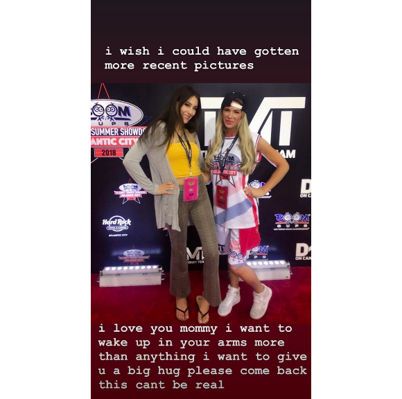 Ashley Massaro, ancienne Diva de la WWE, est morte à 39 ans le 16 mai 2019 à Long Island. Sa fille Alexa a partagé sa détresse immense sur Instagram (photo).