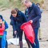 Catherine Kate Middleton, duchesse de Cambridge, le prince William, duc de Cambridge en visite à Caernarfon et sur la plage de Newborough au Pays de Galles le 8 mai 2019.