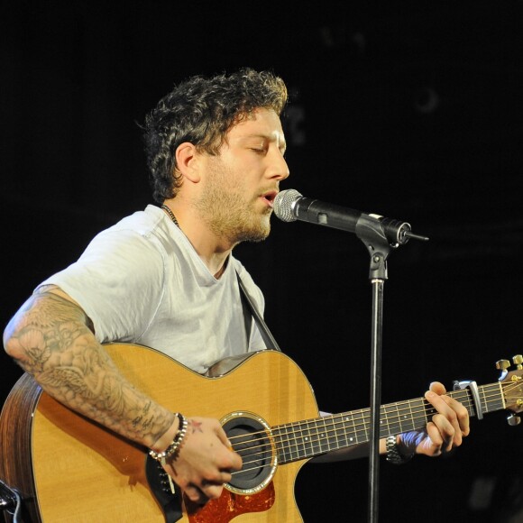 Matt Cardle et Melanie Chisholm (Mel C) en concert au G-A-Y Heaven Club a Londres. Le 17 aout 2013.