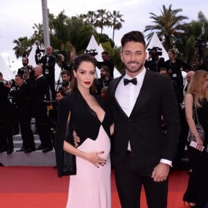 Nabilla Benattia (enceinte) et son mari Thomas Vergara à la montée des marches du film "A Hidden Life" lors du 72ème Festival International du Film de Cannes. Le 19 mai 2019 © Rachid Bellak/ Bestimage