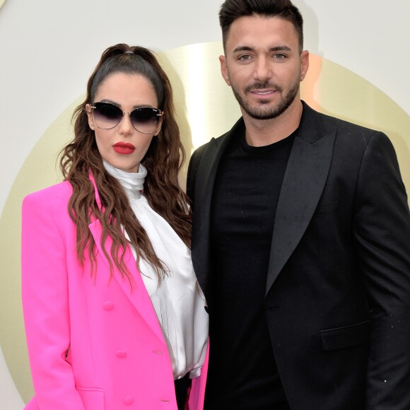 Nabilla Benattia (enceinte) et son mari Thomas Vergara - Nabilla Benattia présente sa collaboration pour les lunettes Quay Australia sur la plage Magnun lors du 72ème Festival International du Film de Cannes, le 18 mai 2019. ©Veeren / Bestimage