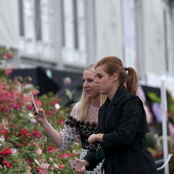 La princesse Beatrice d'York en visite au Chelsea Flower Show 2019 à Londres le 20 mai 2019.