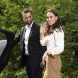 Kate Middleton, duchesse de Cambridge, a accueilli des écoliers dans son jardin baptisé "Back to Nature" au "Chelsea Flower Show 2019" à Londres, le 20 mai 2019, premier jour de l'exposition florale.