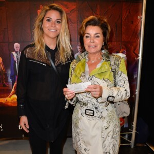 Sophie Tapie avec sa mère Dominique Tapie à la générale de la comédie musicale "Notre-Dame de Paris" au Palais des Congrès à Paris, le 24 novembre 2016. © Guirec Coadic/Bestimage