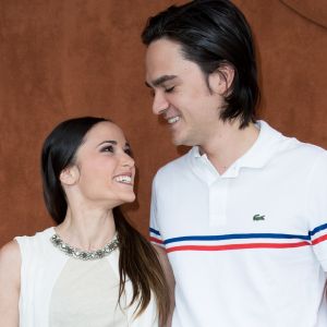 Capucine Anav et son compagnon Alain-Fabien Delon au village lors des internationaux de tennis de Roland Garros à Paris, France, le 30 mai 2019. © Jacovides-Moreau
