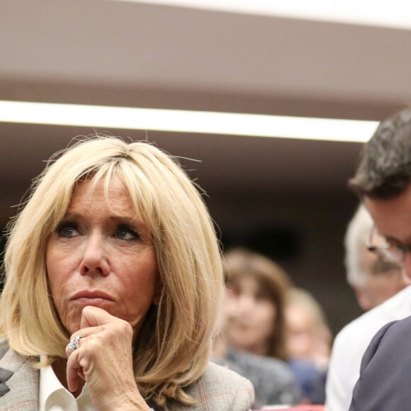 La première dame Brigitte Macron assiste à la 6 ème cérémonie de remise des prix Non au Harcèlement au ministère de l'Education, Paris, France, le 3 juin 2019. © Stéphane Lemouton / Bestimage