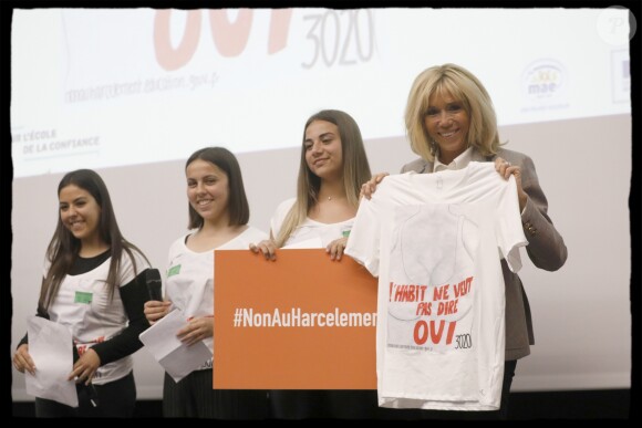 La Première Dame Brigitte Macron - 6ème cérémonie de remise des prix "Non au Harcèlement" au Ministère de l'Education à Paris, France, le 3 juin 2019. © Alain Guizard/Bestimage