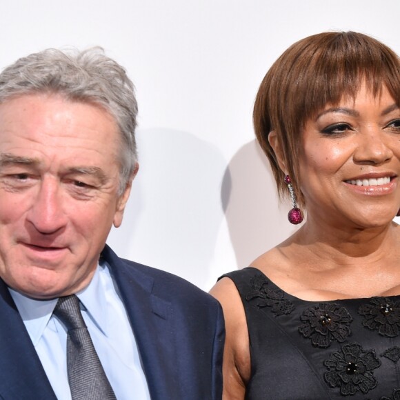 Robert De Niro et sa femme Grace Hightower - Photocall de la soirée de Grisogono à l'hôtel Eden Roc au Cap d'Antibes lors du 69 ème Festival International du Film de Cannes, le 17 mai 2016. © Jacovides-Borde-Bébert/Bestimage