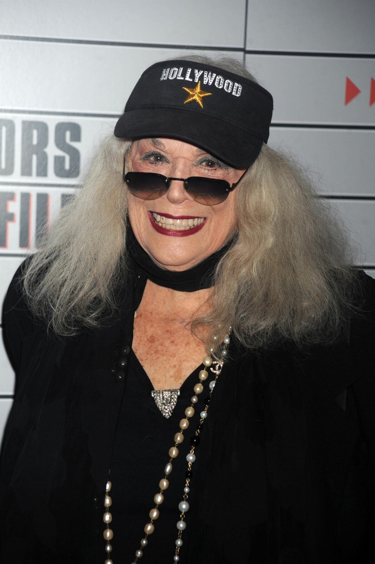 Photo : Sylvia Miles à New York. - Purepeople