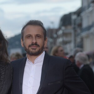 Juliette Binoche et Safy Nebbou - Arrivée des people à la cérémonie de clôture du 33ème Festival du Film Romantique de Cabourg, le 15 juin 2019. © Giancarlo Gorassini/Bestimage