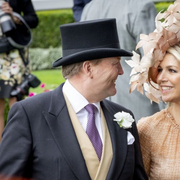 Le roi Willem-Alexander des Pays-Bas et la reine Maxima des Pays-Bas au Royal Ascot le 18 juin 2019.