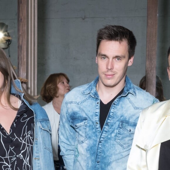 Camille Gottlieb, Louis Ducruet et la princesse Stéphanie de Monaco posant lors du défilé de la première collection de la marque de vêtements de Pauline Ducruet, Alter Designs, printemps-été 2020, à La Cartonnerie à Paris le 18 juin 2019. © Cyril Moreau/Bestimage