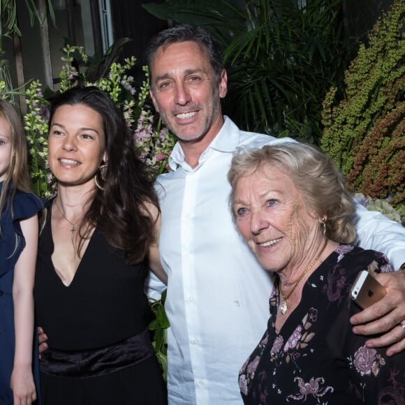 Daniel Ducret avec sa femme Kelly-Marie Lancien, leur fille Linoué Ducruet et sa mère Maguy Ducruet lors du défilé de la première collection de la marque de vêtements de sa fille Pauline Ducruet, Alter Designs, printemps-été 2020, à La Cartonnerie à Paris le 18 juin 2019. © Cyril Moreau/Bestimage