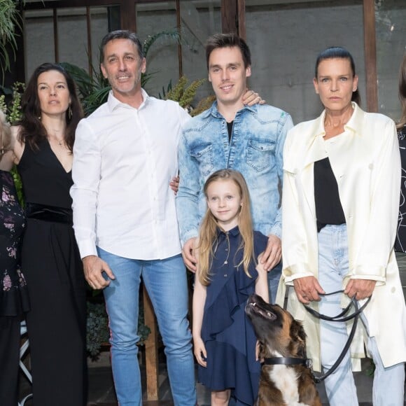 Maguy Ducruet, Daniel Ducruet et sa femme Kelly-Marie Lancien, leur fille Linoué Ducruet, Louis Ducruet, la princesse Stéphanie de Monaco et Camille Gottlieb étaient réunis lors du défilé de la première collection de la marque de vêtements de Pauline Ducruet, Alter Designs, printemps-été 2020, à La Cartonnerie à Paris le 18 juin 2019. © Cyril Moreau/Bestimage