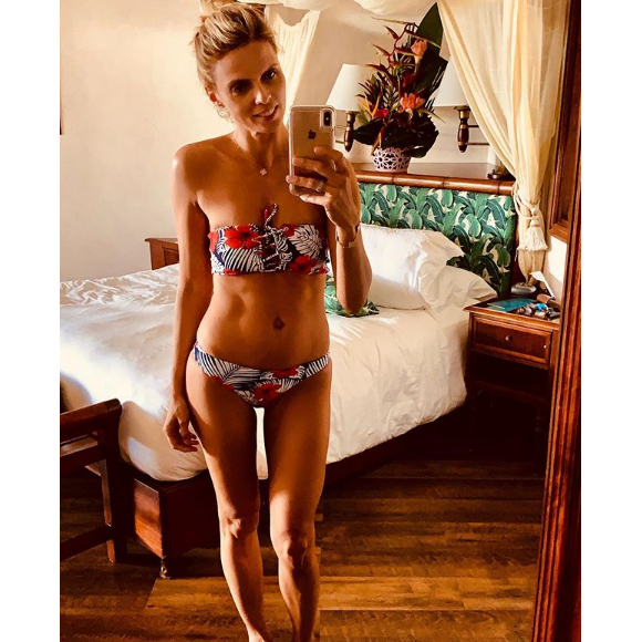 Sylvie Tellier divine en bikini en Polynésie française, le 24 juin 2019
