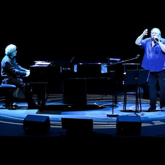 Gérard Depardieu chante "Barbara" à l'Opéra Garnier Monte-Carlo (Salle Garnier) dans le cadre du Monte-Carlo Sporting Summer Festival. Il est accompagné sur scène par celui qui fût le compagnon de route de la chanteuse pendant quinze ans, le pianiste, Gérard Daguerre. Monaco, le 27 juillet 2017. © Michel Alesi/Bestimage