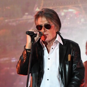 Jacques Dutronc - Soirée de la 9ème édition du "Etam Live Show" (Etam Lingerie) lors de la fashion week à Paris, le 27 septembre 2016. La marque Etam fête ses 100 ans en 2016. © Rachid Bellak/Bestimage