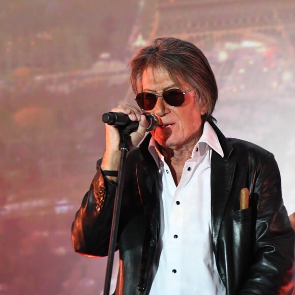 Jacques Dutronc - Soirée de la 9ème édition du "Etam Live Show" (Etam Lingerie) lors de la fashion week à Paris, le 27 septembre 2016. La marque Etam fête ses 100 ans en 2016. © Rachid Bellak/Bestimage