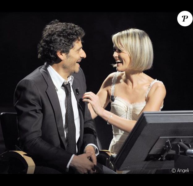 Quand La Jolie Laeticia Hallyday Et Pascal Elbe Complices Et Morts De Rire Veulent Gagner Des Millions Purepeople